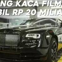 gak-nyangka-stiker-jenis-kaca-film-mobil-ini-dihargai-50-juta