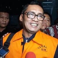 sudah-divonis-dan-dipenjara-bupati-tulungagung-nonaktif-masih-terima-gaji