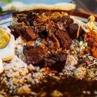 4-rawon-legendaris-di-jawa-timur