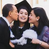 barang-bawaan-yang-wajib-sista-bawa-saat-merayakan-kelulusan