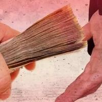 amplop-putih-diamankan-bawaslu-dari-ott-pria-di-depan-posko-m-taufik