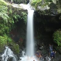 berwisata-ke-air-terjun-guci-di-tegal-instagramable-banget-loh