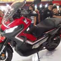 skutik-gede-adventure-pertama-indonesia-honda-x-adv-hadir-di-iims-gan