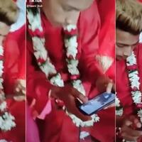 kasian-istrinya-pengantin-pria-ini-malah-main-pubg-di-pelaminan