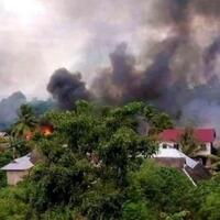 buton-rusuh-dan-situasi-masih-mencekam-56-rumah-dibakar-massa