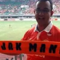 anies-berencana-wajibkan-pns-pakai-baju-persija