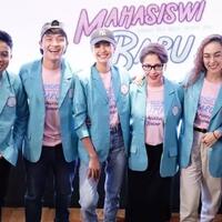 saat-widyawati-memutuskan-untuk-kuliah-lagi-di-film-mahasiswi-baru