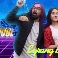 asal-usul-egrang-batok-siapa-yang-pernah-main-ini-pas-kecil