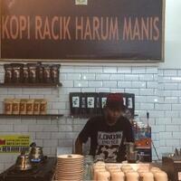 secangkir-racikan-kopi-segar-ditengah-kemacetan