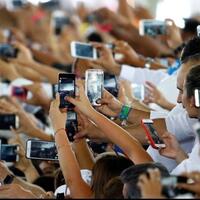 jumlah-ponsel-sekarang-melebihi-total-populasi-manusia