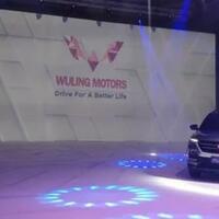 wuling-luncurkan-varian-terbaru-smart-technology-suv-di-giias-2019