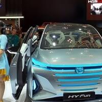 inilah-beberapa-mobil-mobil-hybrid-yang-hadir-di-giias-2019