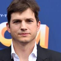 sederet-aktor-dan-aktris-hollywood-yang-eksistensinya-sudah-dilupakan-banyak-orang