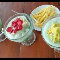 jajanan-segar-di-kampung-halaman