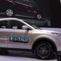 dfsk-glory-i-auto-punya-fitur-perintah-suara-saingi-wuling-almaz
