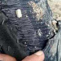 pemotor-ini-nyaris-celaka-akibat-ban-yang-baru-dibelinya-mengelupas-saat-di-jalan