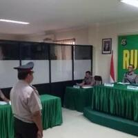 mantan-wakapolsek-dipecat-karena-kerap-absen-demi-jadi-tukang-ojek