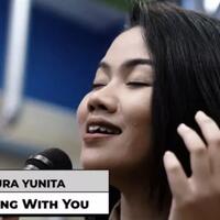 kalem-bentar-yuk-dengerin-yura-yunita-nyanyi--get-along-with-you--di-kaskustikan