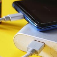 10-rekomendasi-powerbank-yang-cocok-buat-kamu-di-tahun-2019-ini