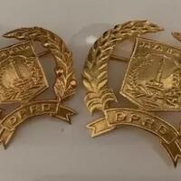 habiburokhman-nilai-pemakaian-pin-emas-haram-mui-berkata-lain