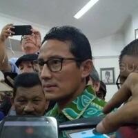 kritik-jokowi-sandiaga-pemindahan-ibu-kota-harus-lewat-referendum