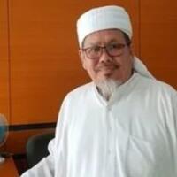 cuitan--ngegas--tengku-zul-sindir-mobil-menteri-bela-pin-emas
