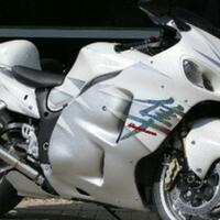 suzuki-akan-hidupkan-kembali-gsx1300r-hayabusa
