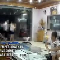video-viral-suami-pukul-dan-tendang-istri-bertubi-tubi-depan-anaknya-sangat-kejam