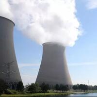 bagaimana-seandainya-investasi-energi-terbarukan-dialihkan-ke-energi-nuklir