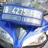 yamaha-r15-ditilang-karena-polisi-gaptek-fitur-motor