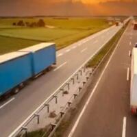 ini-dia-beberapa-titik-berbahaya-yang-harus-agan-sista-hindari-saat-berkendara