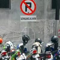 parkir-sembarangan-siapa-yang-dirugikan
