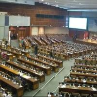 mirissparipurna-pengesahan-ruu-kpk-hanya-dihadiri-80-anggota-dpr