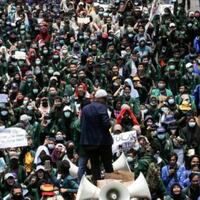 blokir-tol-dalkot-mahasiswa-ancam-lumpuhkan-ibu-kota