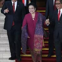 viral-video-megawati-tak-salami-surya-paloh-di-pelantikan-dpr