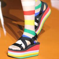 deretan-sepatu-di-fashion-week-spring-summer-2020-yang-akan-jadi-trend-tahun-depan