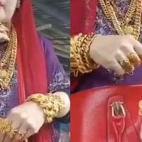 viral-video-emak-emak-bugis-pamer-emas-3kg-benarkah-lebih-kaya-dari-hotman-paris