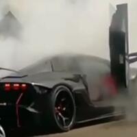 mobil-raffi-ahmad-hangus-ini-penjelasan-lamborghini