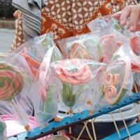 zamannya-generasi-milenial-permen-gulali-tetap-eksis