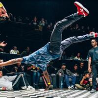 super-keren-video-bboy-battle-yang-mengundang-decak-kagum