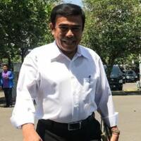 usai-cadar-menag-permasalahkan-celana-cingkrang-pns