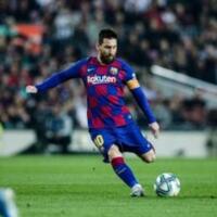 mungkinkah-lionel-messi-memperkuat-real-madrid