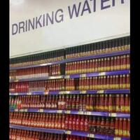 6-kesalahan-penempatan-barang-paling-konyol-di-supermarket-ada-oli-di-rak-kosmestik