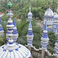 unik-wisata-religi-di-masjid-tiban-turen-malang-benarkah-dibangun-oleh-jin