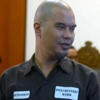 bebas-bulan-ini-ahmad-dhani-akan-banyak-berkiprah-di-politik-dibanding-bermusik