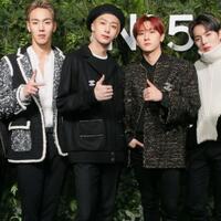 monsta-x-tampil-di-acara-bergengsi-chanel-no-5