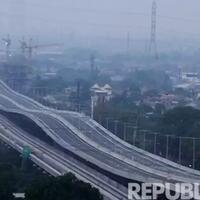 jokowi-resmikan-jalan-layang-tol-jakarta-cikampek-jlt-japek