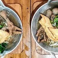 mantap-jiwa-pedagang-mie-ayam-ini-begitu-kreatif-membuat-nafsu-makan-bertambah