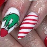 siapkan-natal-kalian-ini-beberapa-rekomendasi-nail-art-untuk-kalian