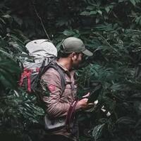 ga-usah-takut-rusak-berikut-tips-aman-membawa-kamera-saat-lo-sedang-mendaki-gunung